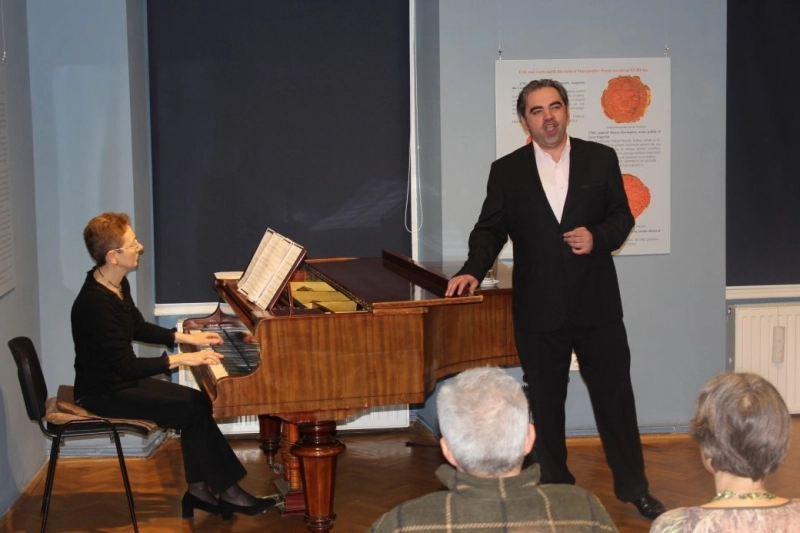 note-de-primavara-la-muzeul-casa-muresenilor