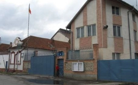 penitenciarul-codlea-cauta-psiholog-si-stomatolog