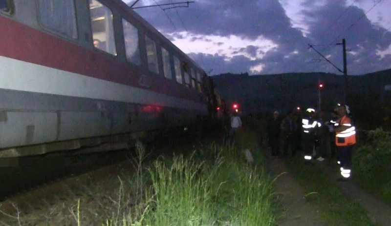 persoana-lovita-de-tren-in-zona-strazii-crinului