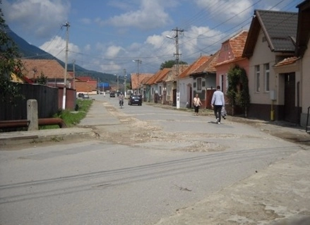 peste-220000-de-lei-pentru-o-canalizare-la-zarnesti