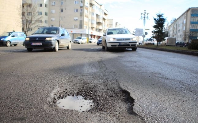 peste-un-milion-de-lei-pentru-asfaltari