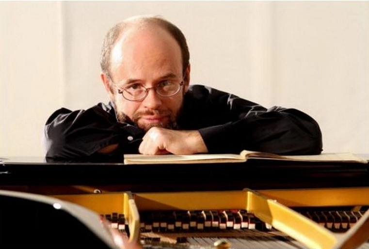 pianistul-rus-alexei-nabioulin-in-concert-la-sala-patria