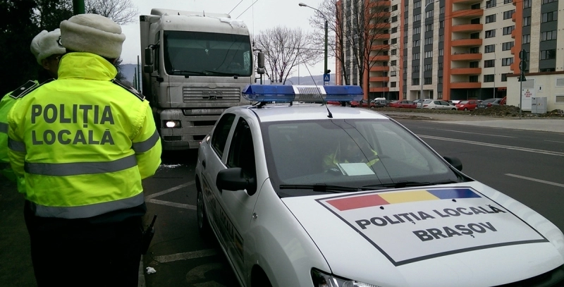 politistii-locali-debutanti-din-brasov-printre-cei-mai-bine-platiti-agenti-din-tara