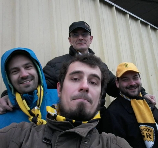 razvan-dobrica-drumul-de-la-suporter-la-oficial-al-clubului