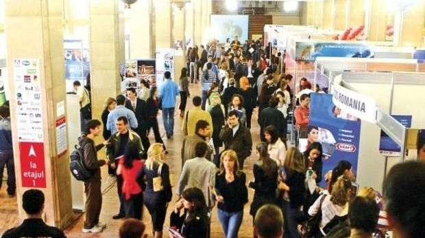 se-deschide-targul-locurilor-de-munca-la-aro-palace