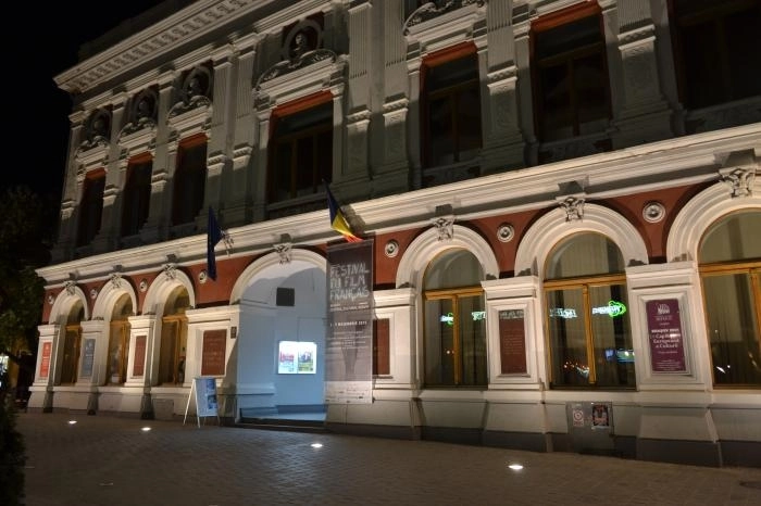 spectacol-pentru-razvan