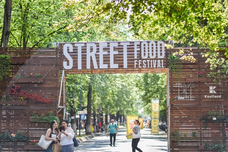 street-food-festival-ajunge-la-sfarsitul-lui-august-pe-aleea-de-sub-tampa