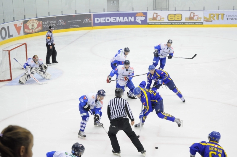 turneu-amical-in-franta-pentru-lupii-coronei