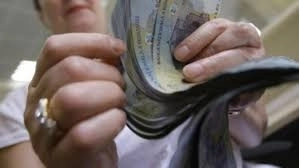 un-brasovean-a-falsificat-peste-60-de-contracte-de-imprumut