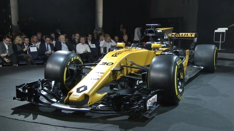 unul-dintre-cele-mai-avansate-simulatoare-de-racing-din-lume-ajunge-la-brasov