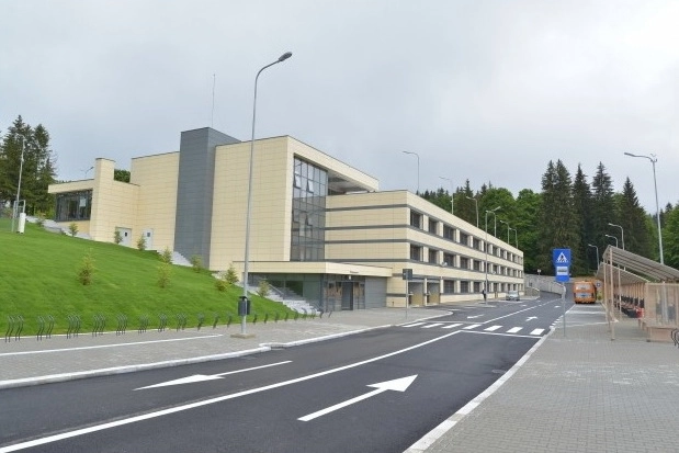 va-fi-infiintata-linia-60-ratbv-care-va-duce-turistii-din-poiana-de-jos-la-telegondola