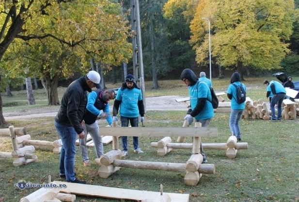 zone-de-picnic-construite-de-voluntari-la-codlea