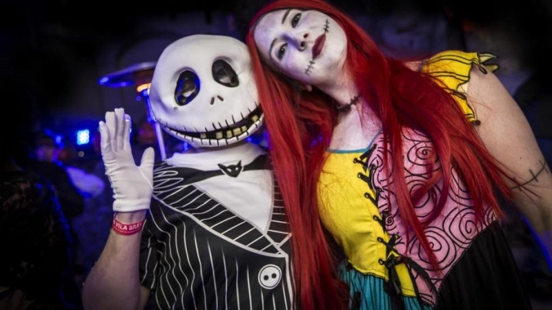1000-de-americani-vor-sarbatori-halloweenul-la-castelul-bran