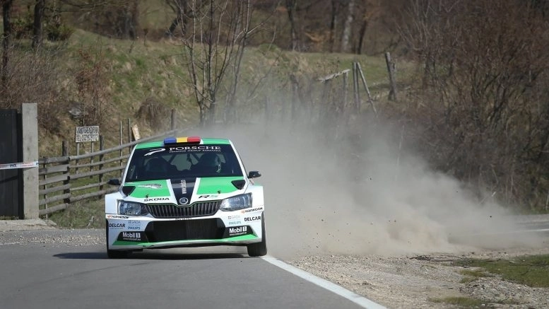 90-de-echipaje-vor-lua-startul-in-tess-rally-brasov-2018