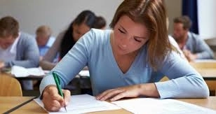 a-inceput-simularea-bacalaureatului-pentru-liceeni