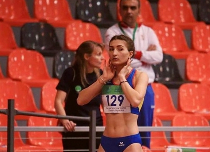 adina-circiogel-vicecampioana-nationala-la-400-de-metri