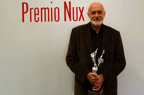 adrian-munteanu-si-povestea-premiului-nux