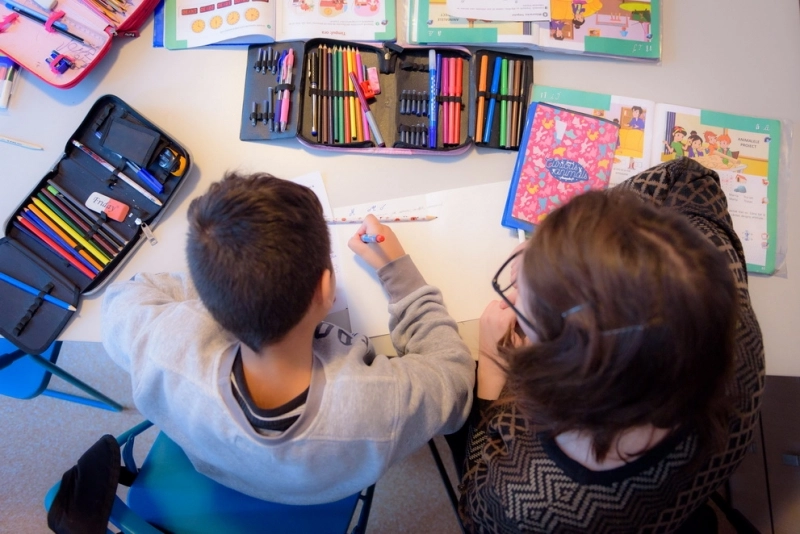 ajungem-mari-cauta-voluntari-pentru-copiii-din-centrele-de-plasament