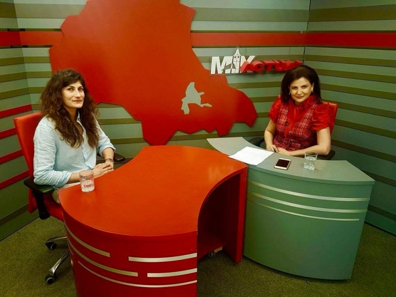 andreea-vrinceanu-manager-la-superland-mix-actual-25042018