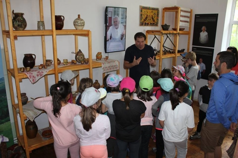 atelier-interactiv-la-muzeul-din-scoala-de-la-sirnea-