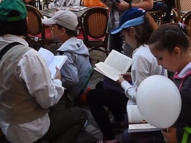 avem-carte-si-parte-de-record-mondial