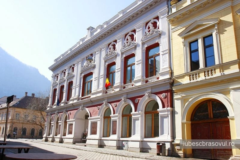 aventuri-in-padurea-iepurasului-de-paste-la-centrul-cultural-reduta