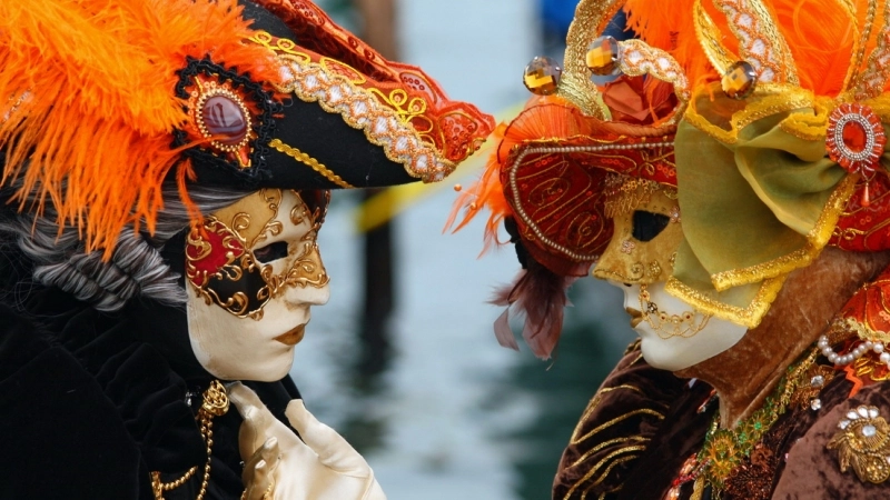 bal-mascat-venetian-la-brasov