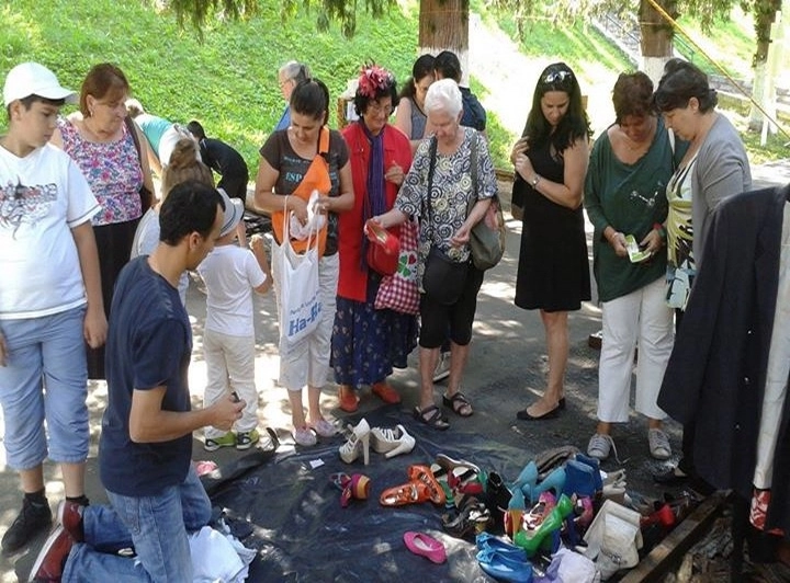 bazar-cu-lucruri-gratis-la-brasov