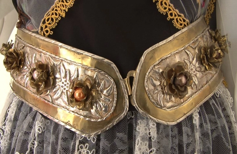 bijuteriile-brasovului-de-alta-data-reconstituite-si-expuse-la-modarom