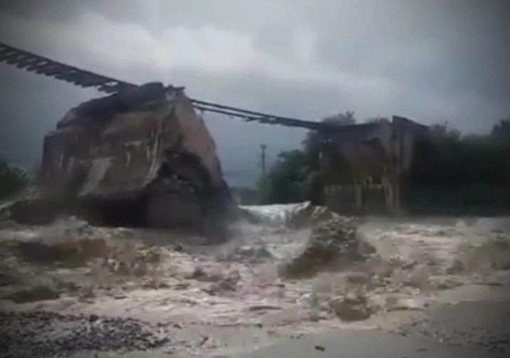 bilantul-provizoriu-al-inundatiilor-din-weekend