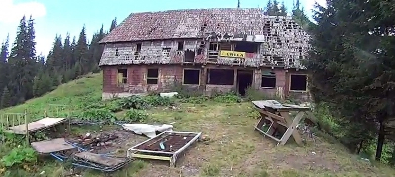 cabana-urlea-va-fi-readusa-la-viata-dupa-ce-a-fost-lasata-de-izbeliste-ani-buni