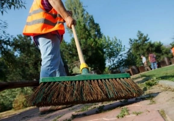 campanie-de-curatenie-de-toamna-in-brasov-pana-pe-4-noiembrie