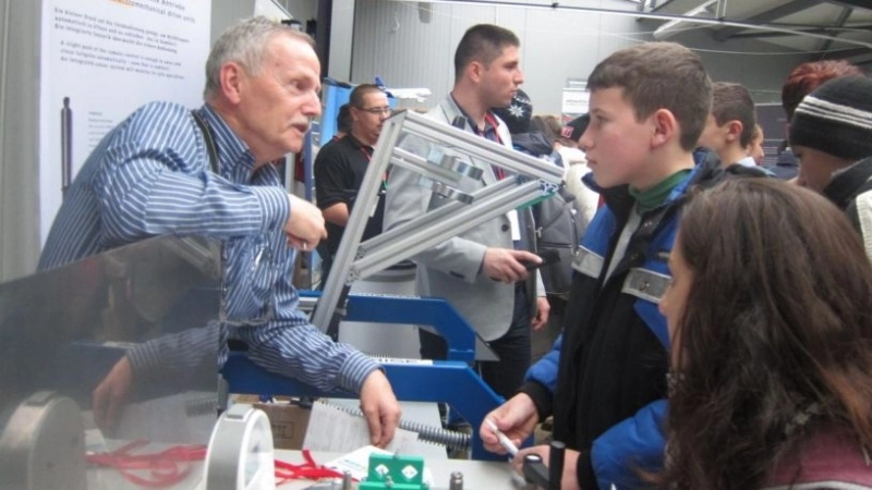 caravana-meseriilor-ajunge-saptamana-aceasta-la-rasnov-si-brasov