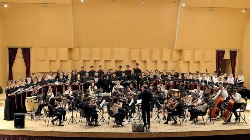 concert-caritabil-sustinut-de-elevii-liceului-de-muzica-din-brasov