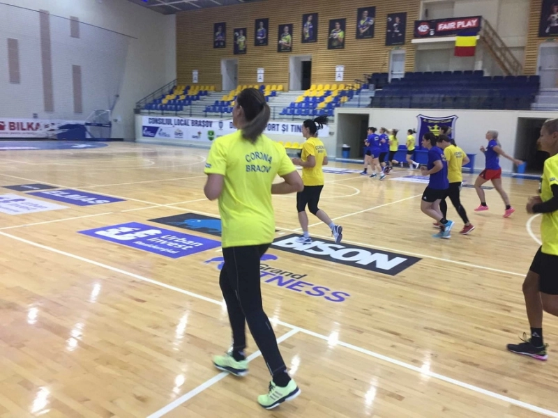 corona-brasov-participa-in-weekend-la-turneul-amical-de-la-ramnicu-valcea