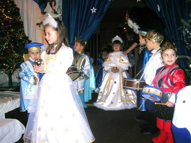 costumele-pentru-carnaval-la-mare-cautare