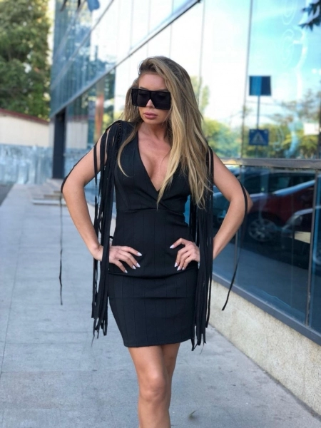 dress-code-cocktail-ce-rochii-de-seara-sa-porti-la-o-asemenea-petrecere