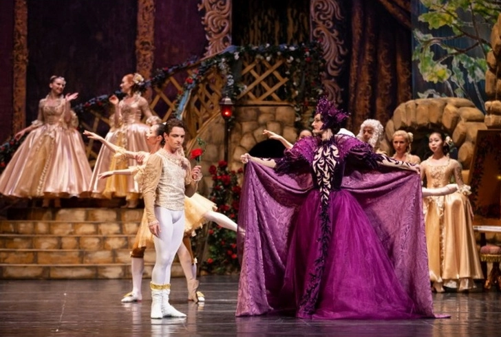 frumoasa-si-bestia-in-cadrul-festivalului-de-opera-opereta-si-balet