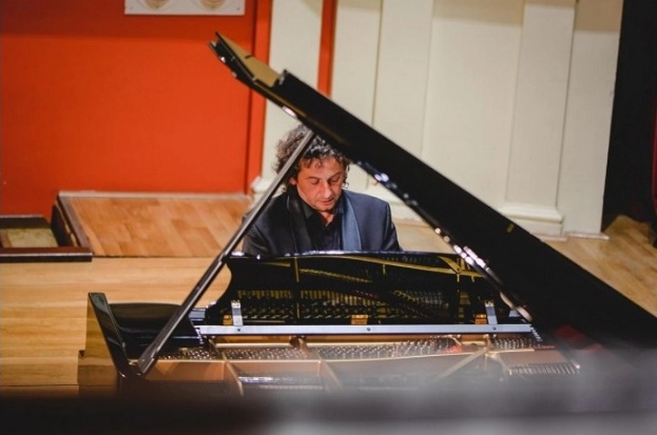 horia-mihail-in-concert-alaturi-de-kamerata-kronstadt-la-festivalul-mozart