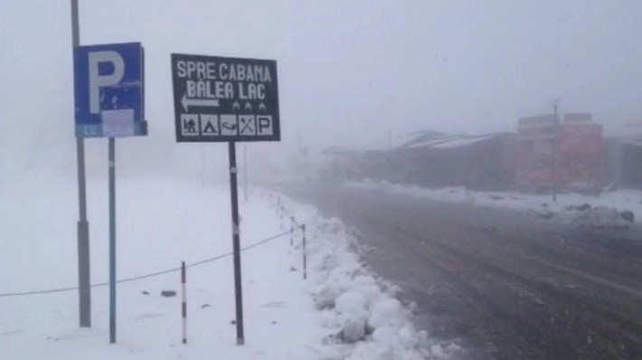 iarna-in-septembrie-la-balea-lac-fenomen-destul-de-rar-o-data-la-zece-ani-