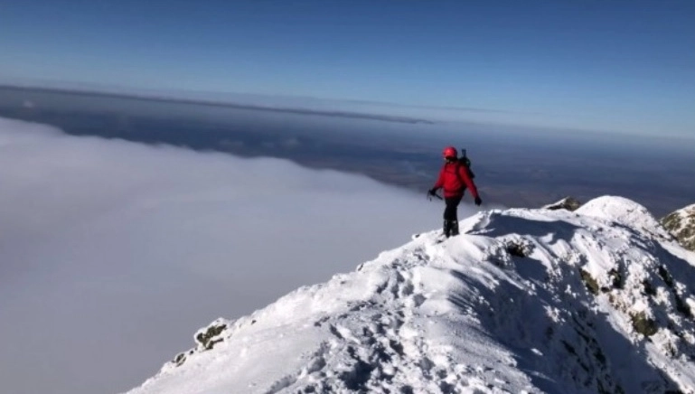imagini-fascinante-marea-alpina-in-muntii-fagaras