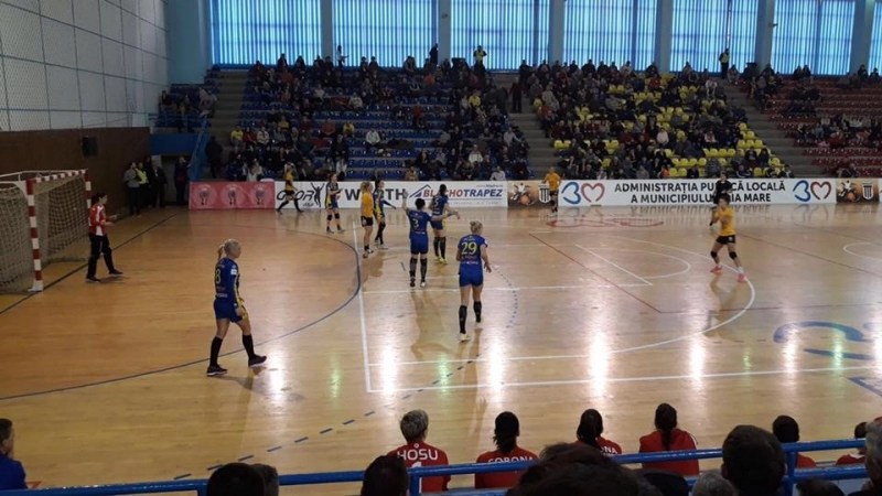 infrangere-in-fata-campioanelor