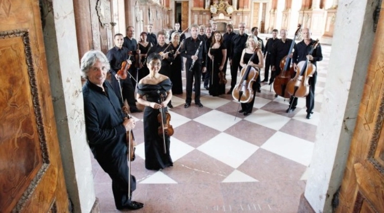 johann-strauss-ensemble-la-brasov-in-cadrul-turneului-vienna-magic-christmas-edition