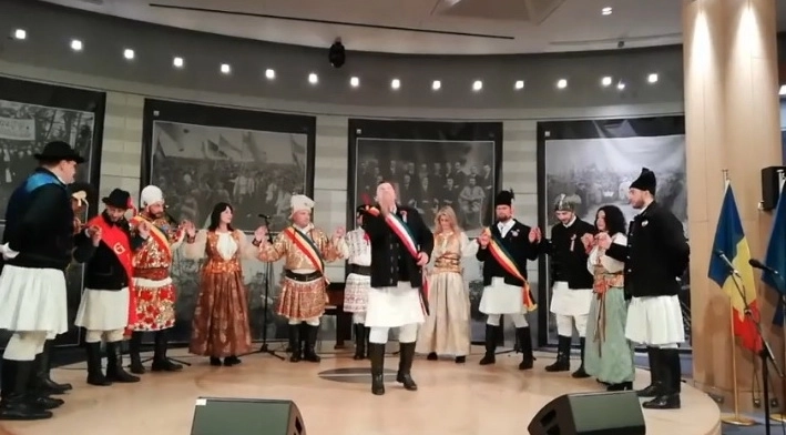 junii-brasoveni-moment-impresionant-in-cinstea-centenarului-la-parlamentul-european