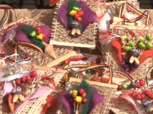 martisoarele-lucrate-manual-fruntase-in-preferinte