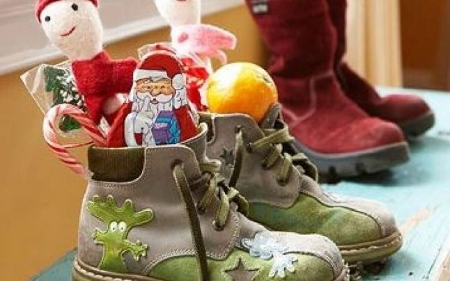 noua-romani-din-zece-vor-face-cadouri-de-mos-nicolae