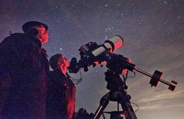 observatii-astronomice-la-casa-parohiala-din-lisa