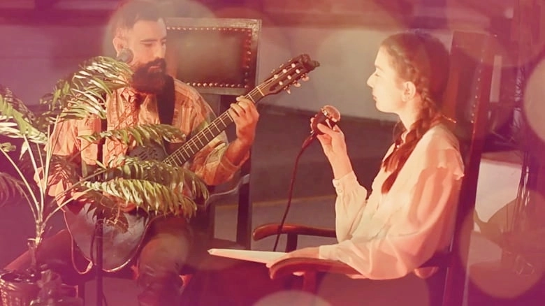 pasarea-maiastra-si-poetul-matematician-un-altfel-de-concert-la-brasov