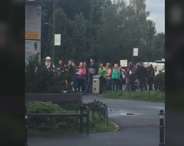 protestele-continua-la-brasov-(1)