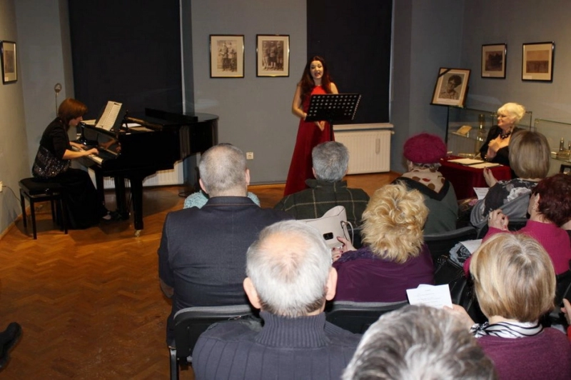 recitalul-de-la-ora-cinci-e-vremea-colindelor